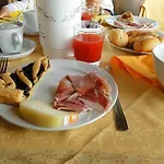 Alloggio per agriturismo Borgo Su Assisi *