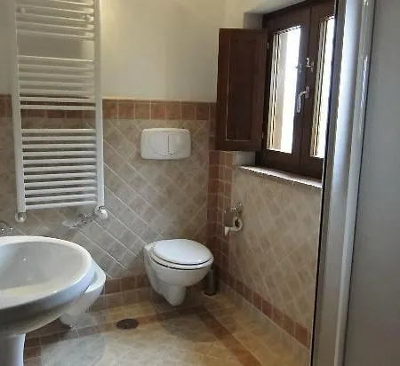 Borgo Su Assisi Alojamento de Turismo Rural Collestrada